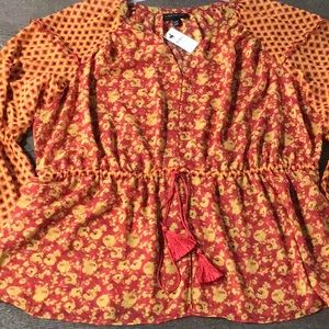 LANE BRYANT WOMEN TOP SIZE 26/28